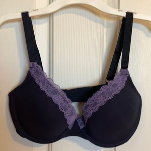 Iris Lilly lined underwire bra 34D 90D New without tags